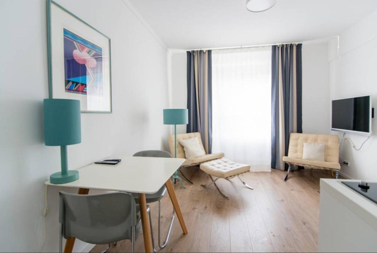 Moltke 120 Appartamento Düsseldorf Esterno foto